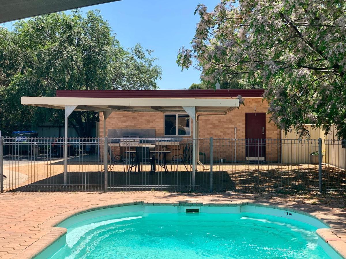 Gilgandra Motel Exterior foto