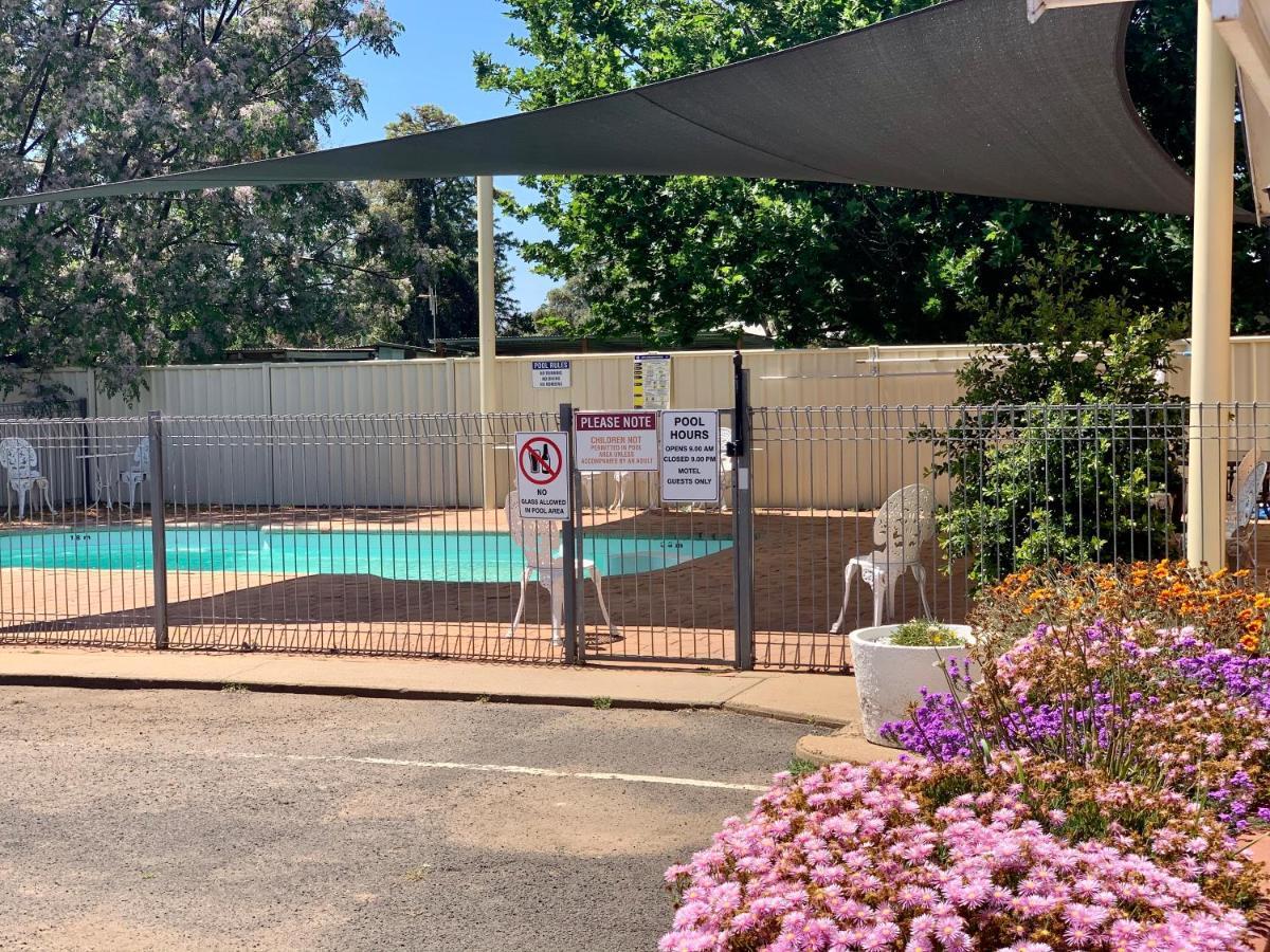 Gilgandra Motel Exterior foto